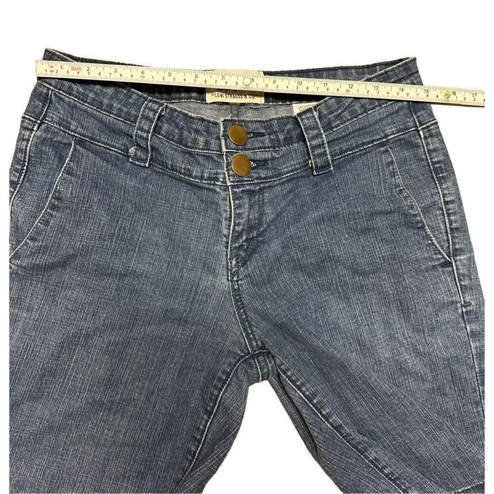 Vintage Levi's signature 10